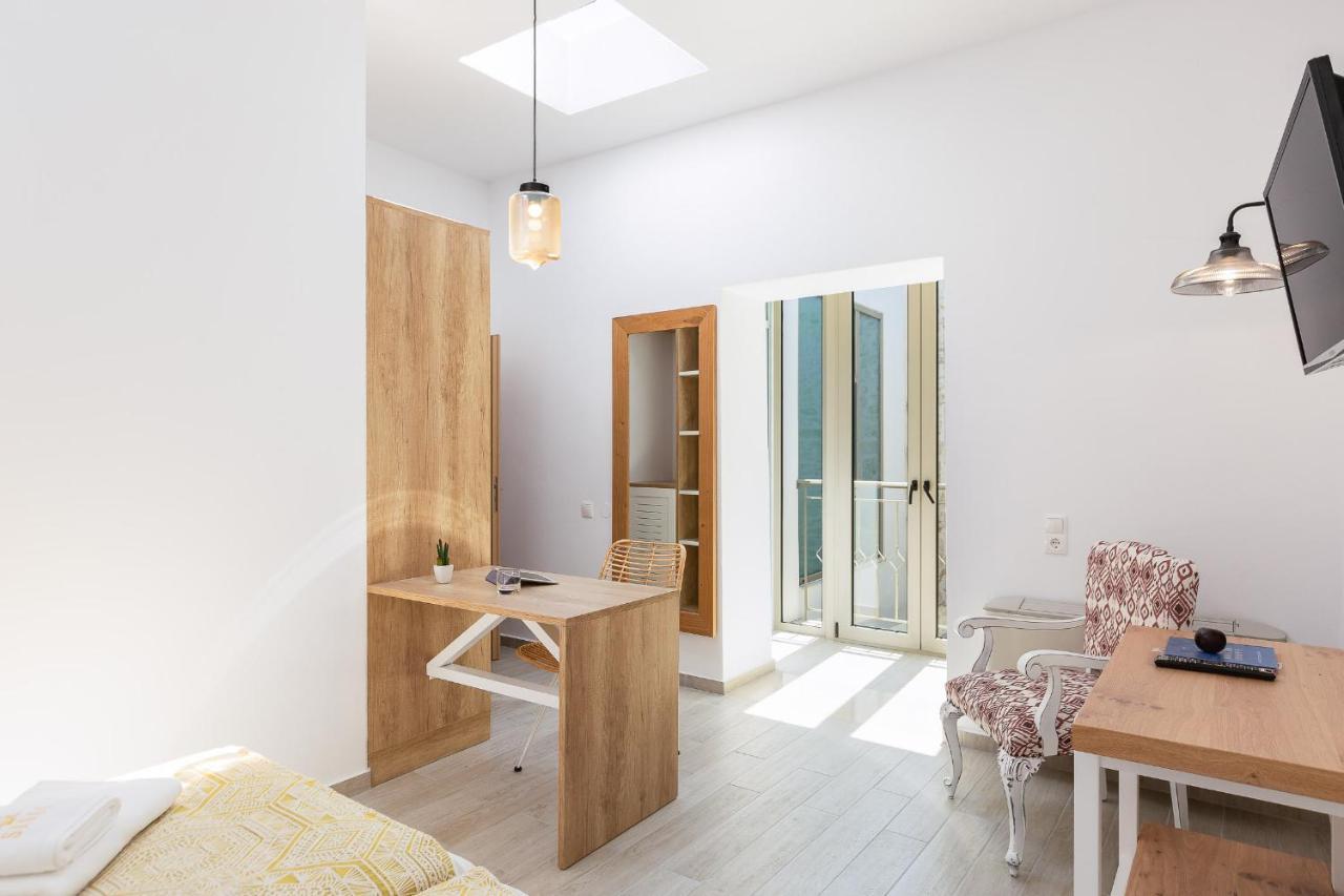 Sissi Boutique Villa Pigi  ภายนอก รูปภาพ